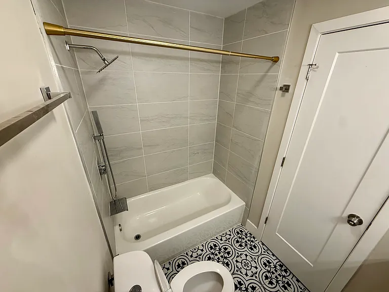 7502 Culver Ln — Photo 17