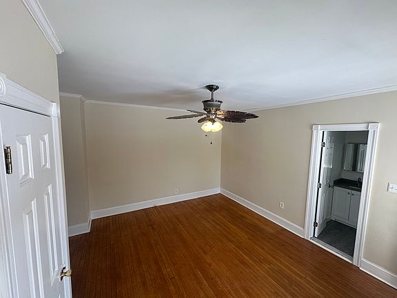 2nd image of 11 Sterling St APT 2