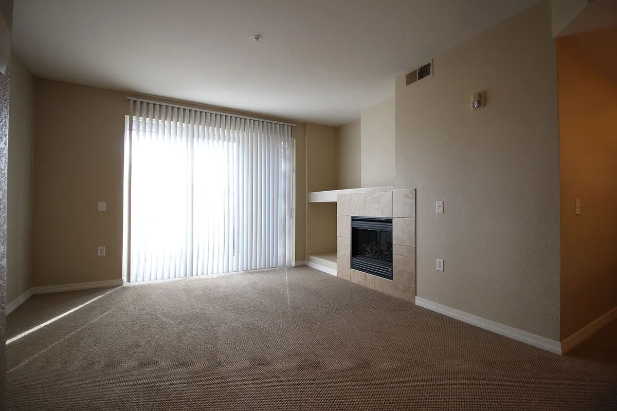 Building Photo - 2133 Krisron Rd #C-107