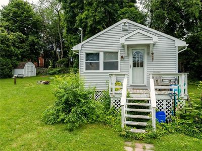 7 Broadview Ave, Bristol, RI, 02809
