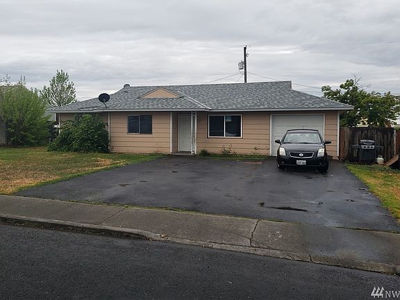 2nd image of 1217 Arnold Dr