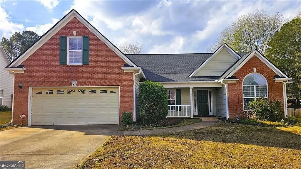 920 Charles Hall Dr photo 1