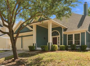 1400 Oakcrest Dr, Aubrey, TX 76227
