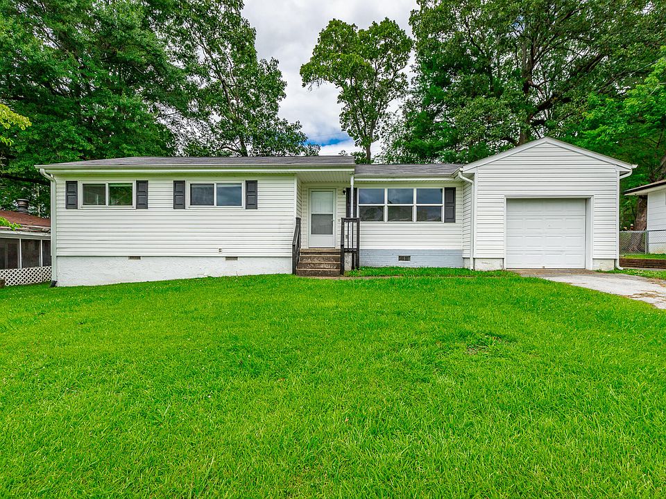 1st image of 1223 Cranbrook Dr