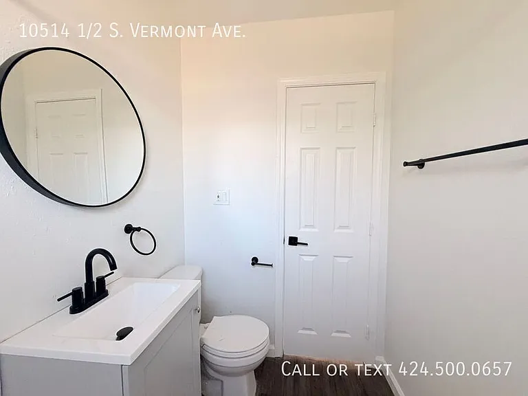 10514 1/2 S Vermont Ave — Photo 11