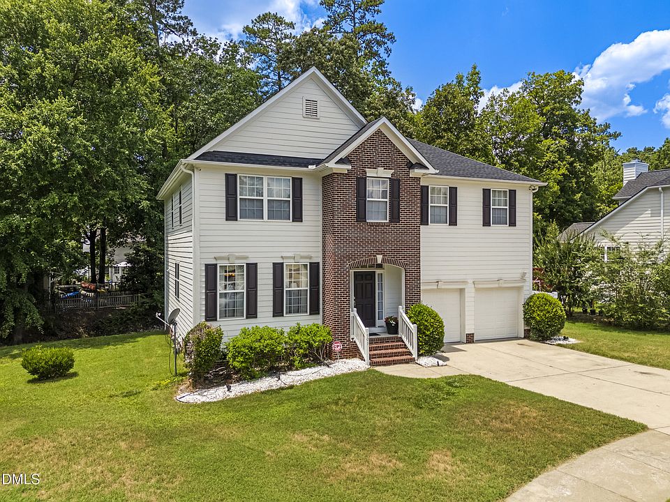 1st image of 903 Delta River Way