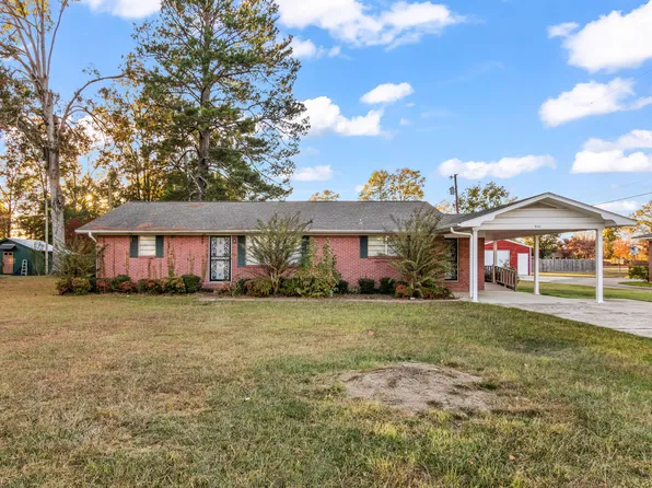 901 Boulevard Dr N, Amory, MS 38821