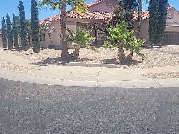 3rd image of 8524 N Pond Dr
