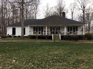 292 College Blvd, Thomasville, NC 27360