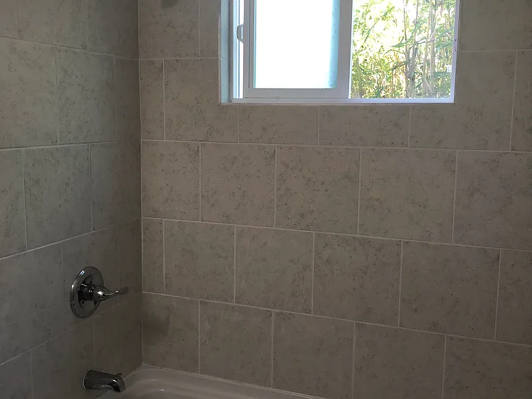 217 Felix St #3 — Photo 9