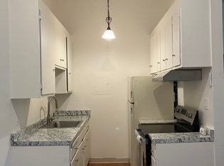 1059 Rio Ln, Sacramento, CA 95822