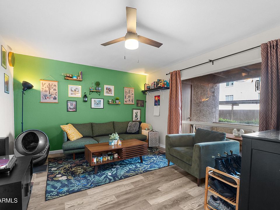 1st image of 202 E RUTH Avenue #2