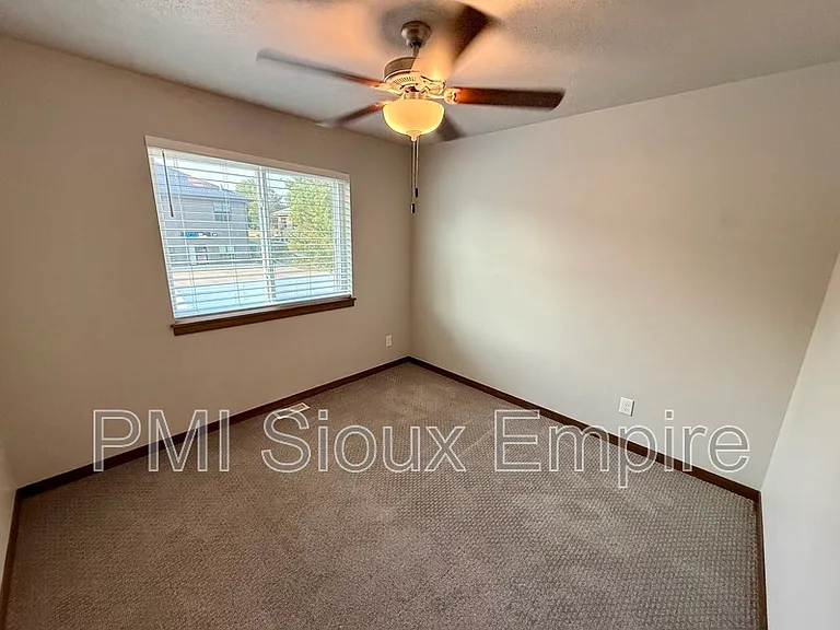 6114 E Copper Pl — Photo 10