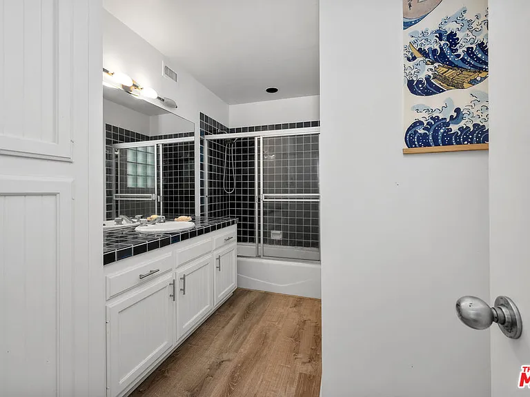31240 Bailard Rd — Photo 16