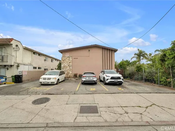 16020 Vanowen St, Van Nuys, CA 91406