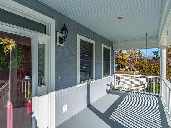 2nd image of 2405 Tuscany Dr