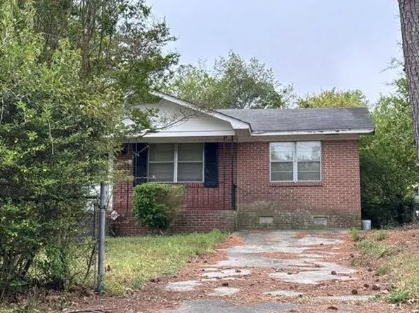 208 Tabor Dr, Columbia, SC 29203