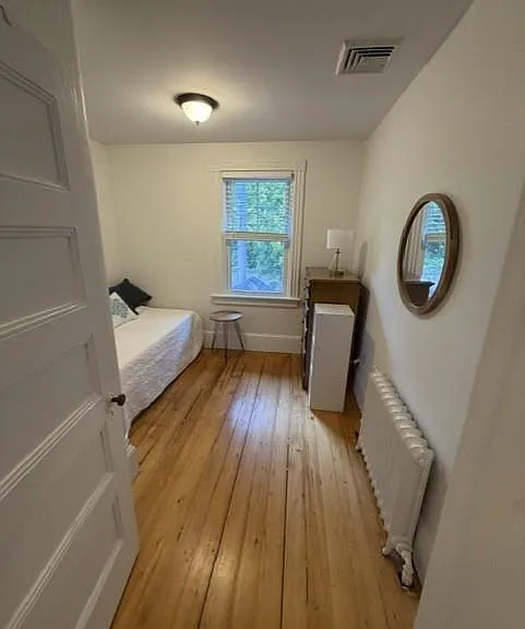 547 Spring St #2 — Photo 5
