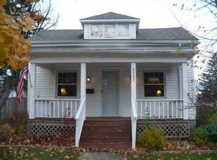 6085 Goodrich Rd, Clarence Center, NY 14032