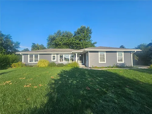 7497 Lake Ave Photo 1
