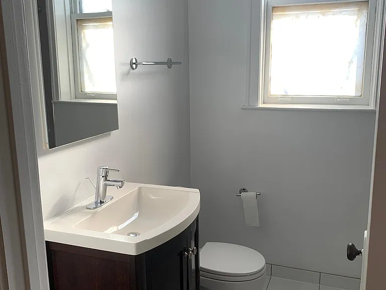 4522 N Hamilton Ave #G — Photo 2