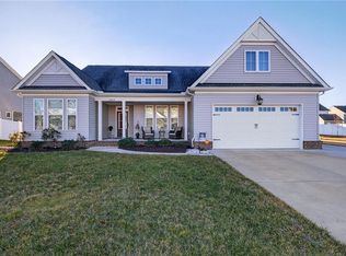 1825 Carrera Rdg, Chesapeake, VA 23320