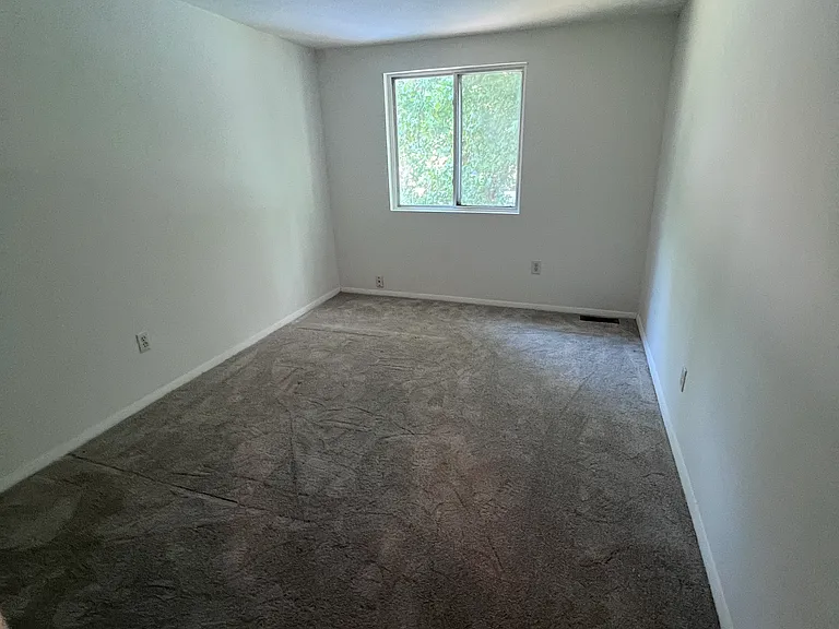 6420 Faraday Ct — Photo 8