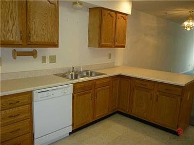 4th image of 5407 Thornridge Pl