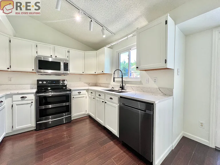12267 Forest Way #1 — Photo 4