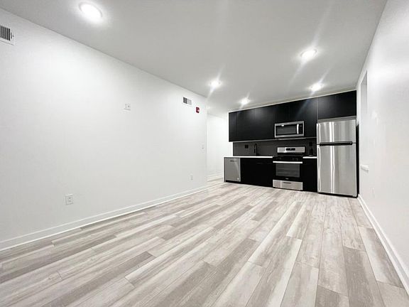 4th image of 129 S 51st St Floor 1