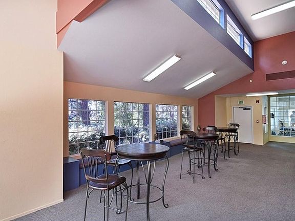 5th image of 5837 Oak Bend Ln Unit 207
