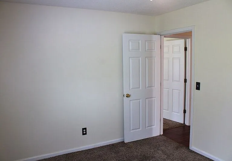 132 Bluelake Blvd — Photo 35
