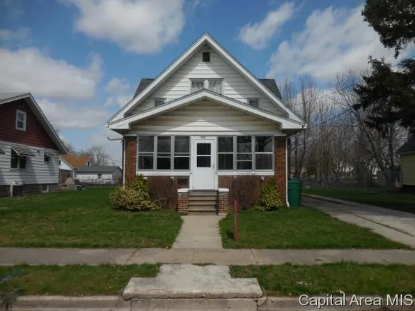 755 W Berrien St, Galesburg, IL 61401