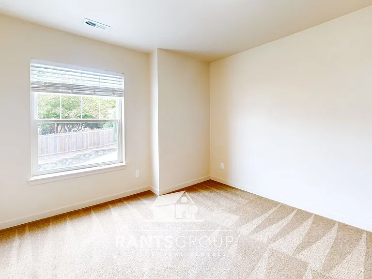 603 3rd Ave SW #A & B — Photo 14