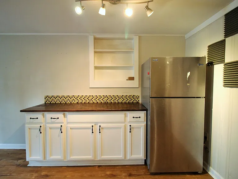 3999 Withrow Dr — Photo 6