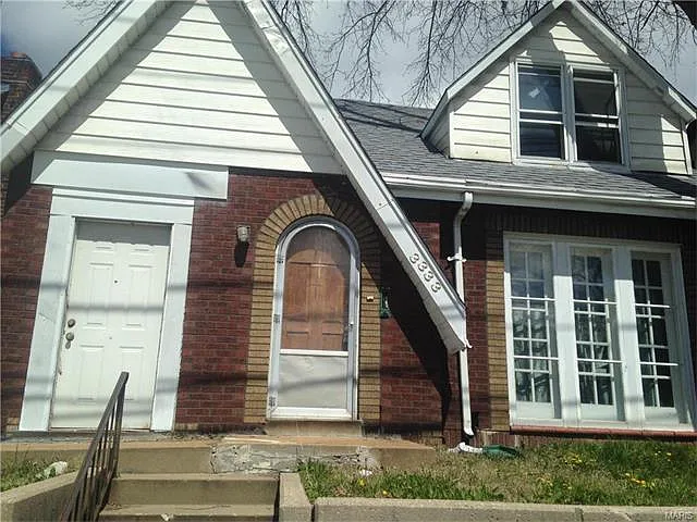 3333 N Hanley Rd photo 1