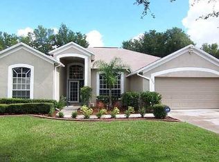 2229 Towering Oaks Cir, Seffner, FL 33584