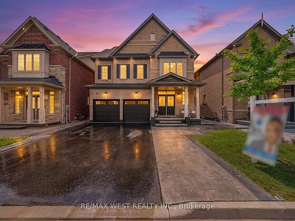 2nd image of 18 Boone Cres