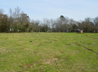 1 Wiggins Rd, Conroe, TX 77302