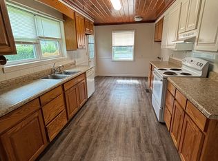 1214 W 4th Ave, Albany, GA 31707