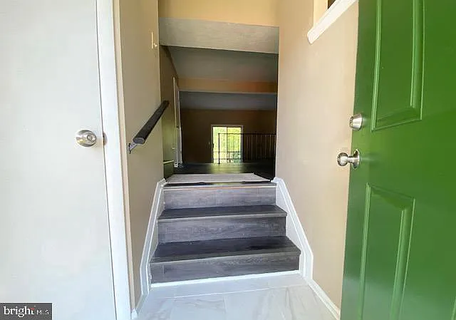 820 Joshua Tree Ct — Photo 3