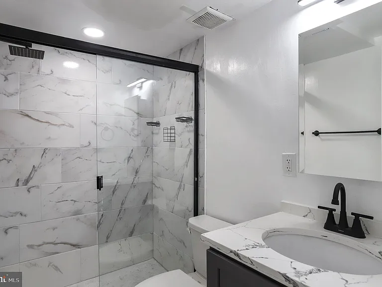 5 Orchard Pl — Photo 44