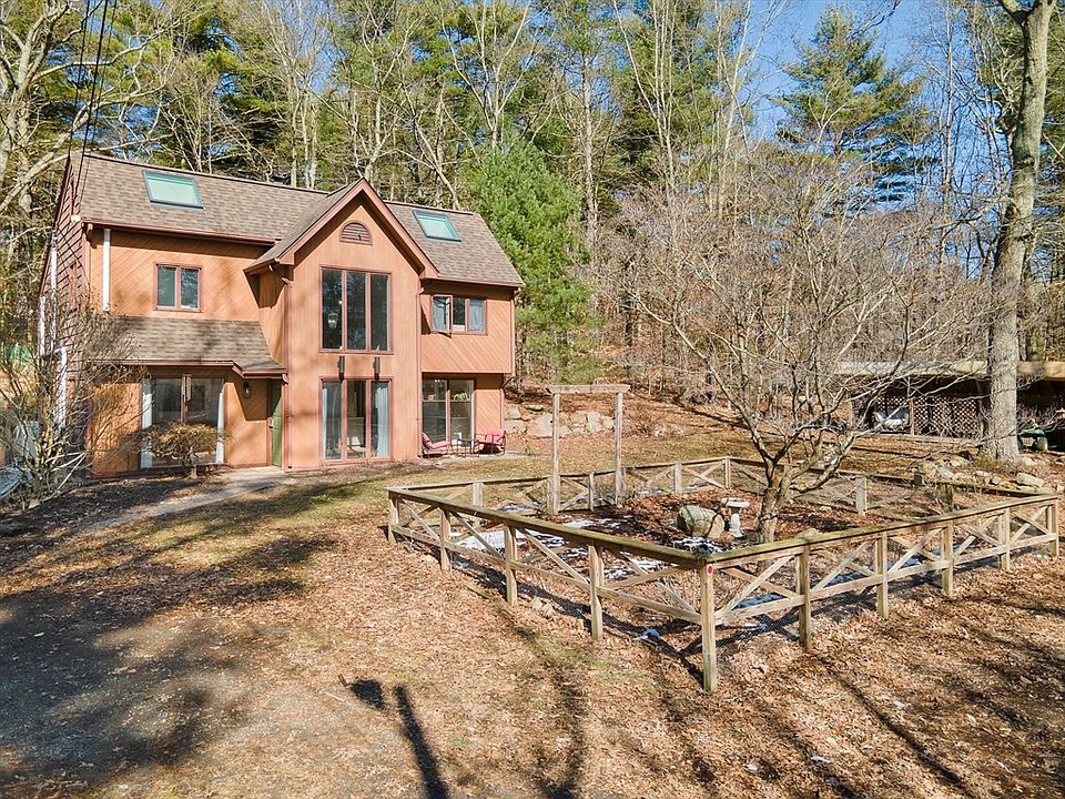 1110 Maple Valley Rd, Coventry, RI 02827 Zillow
