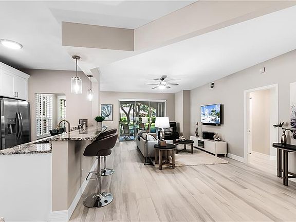 2nd image of 74 Silver Oaks Cir APT 9101
