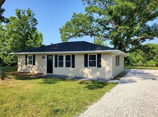 4011 Tunnelton Rd, Bedford, IN 47421