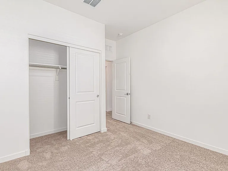 8821 W Agora Ln — Photo 25