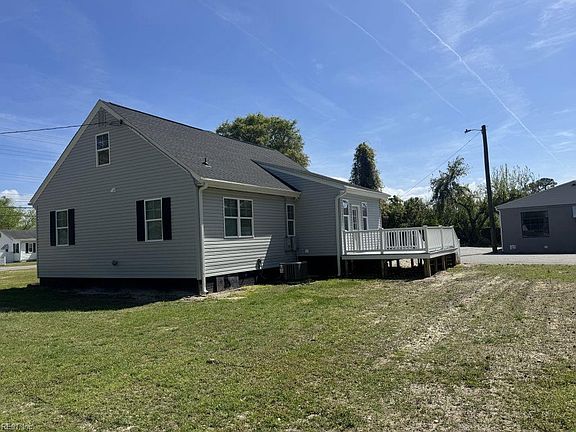 3rd image of 1253 Wilroy Rd