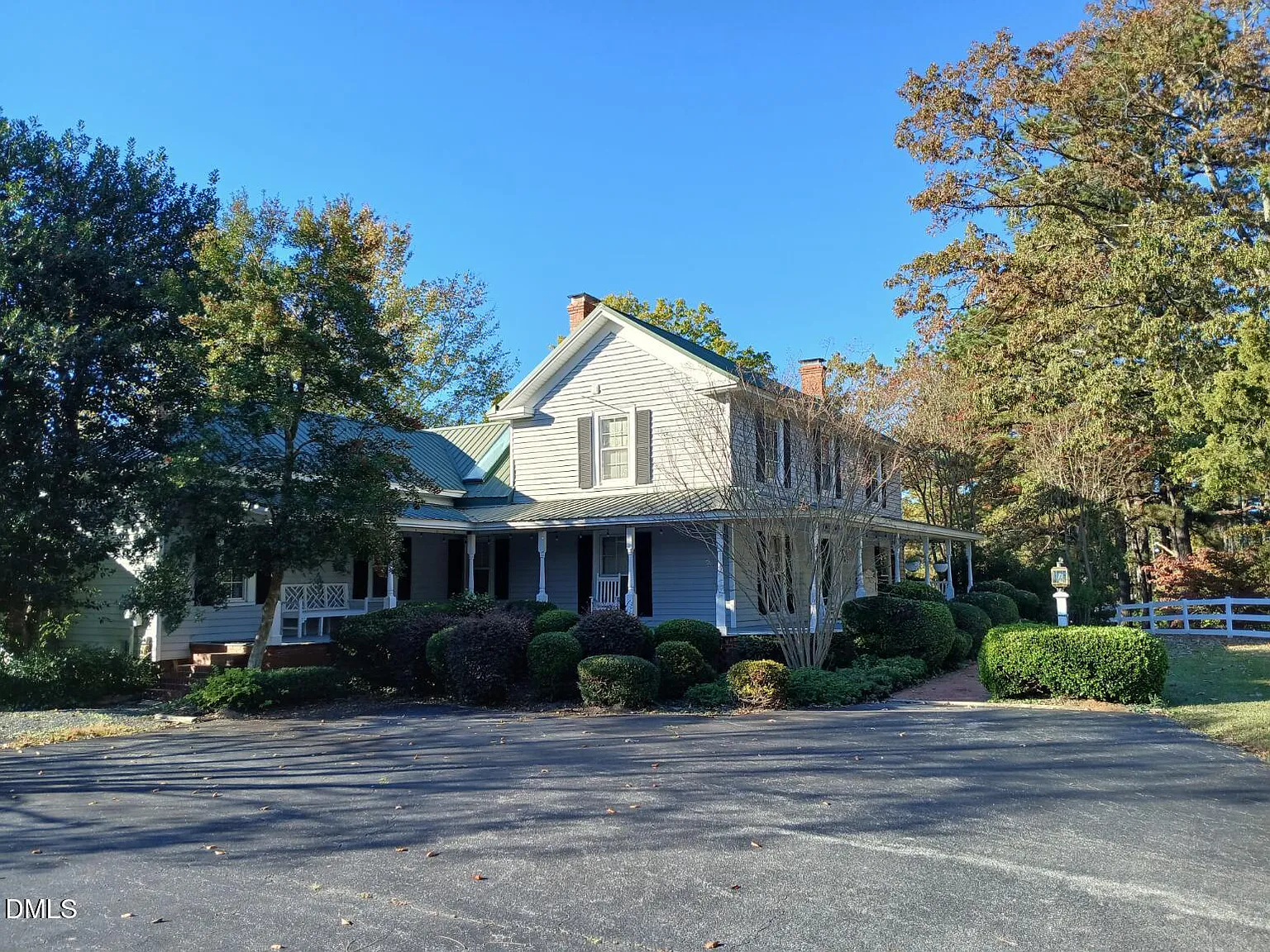 Enjoy Farmhouse Living — Photo 3