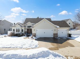 1973 Century Valley Rd NE, Rochester, MN 55906