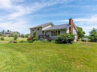 252 Ammon Rd, Moncton, NB E1G3N8